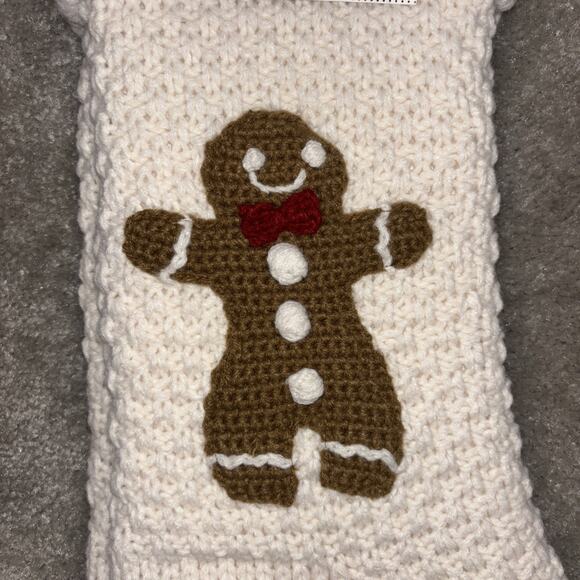 Cupcakes & Cashmere Gingerbread Man Girl Christmas Knit Stockings Set Of 2 NEW - Picture 2 of 4